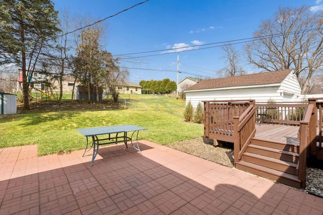 1257 Smith Avenue S, West Saint Paul, MN 55118