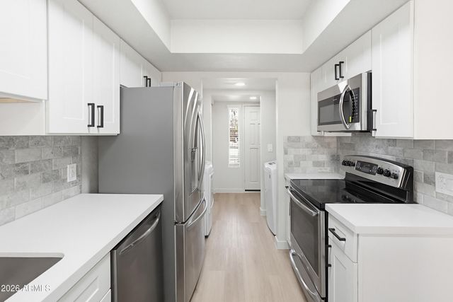 2544 W CAMPBELL Avenue 43, Phoenix, AZ 85017