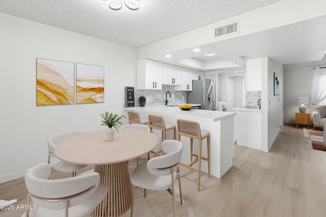 2544 W CAMPBELL Avenue 43, Phoenix, AZ 85017
