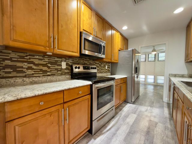 11698 NW 20th Drive, Coral Springs, FL 33071