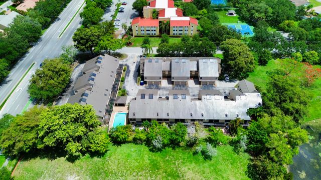 11698 NW 20th Drive, Coral Springs, FL 33071