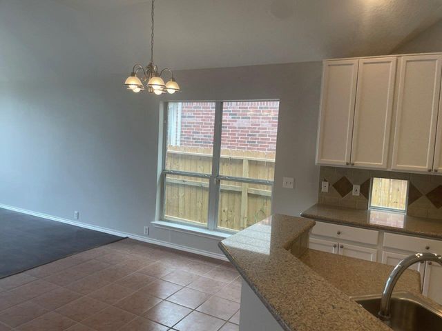 2811 Darby Brook Drive, Fresno, TX 77545
