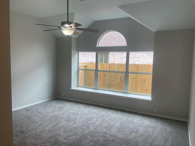 2811 Darby Brook Drive, Fresno, TX 77545