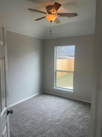 2811 Darby Brook Drive, Fresno, TX 77545