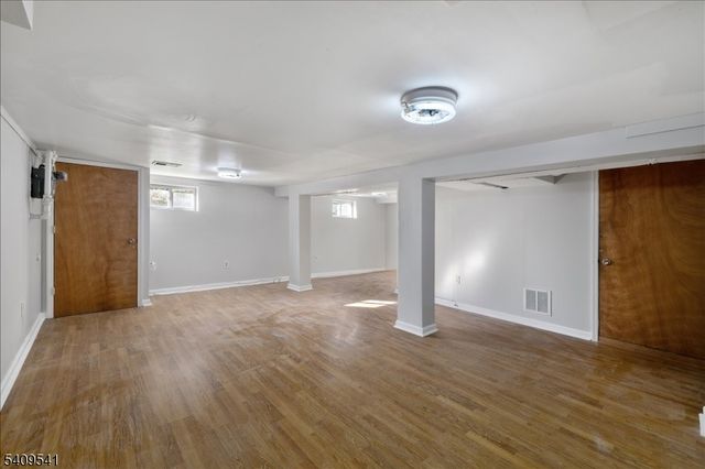 24 Rosalie St, Fair Lawn Boro, NJ 07410