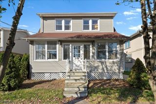24 Rosalie St, Fair Lawn Boro, NJ 07410