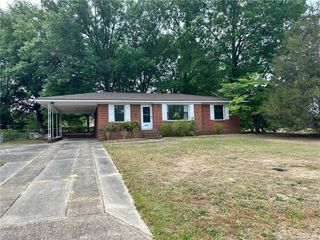 4945 Redwood Drive, Fayetteville, NC 28304