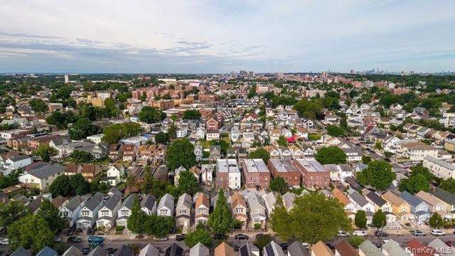 9035 198th Street, Hollis, NY 11423