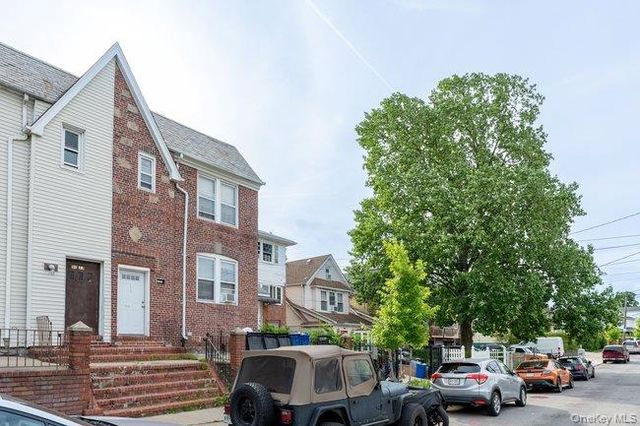 9035 198th Street, Hollis, NY 11423