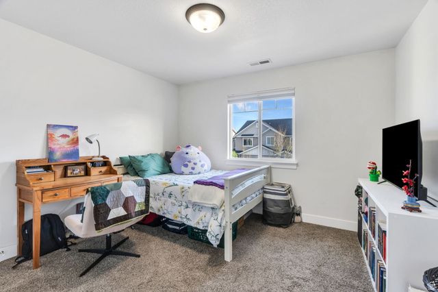 199 W SILVER SPRINGS DR, Vineyard, UT 84059