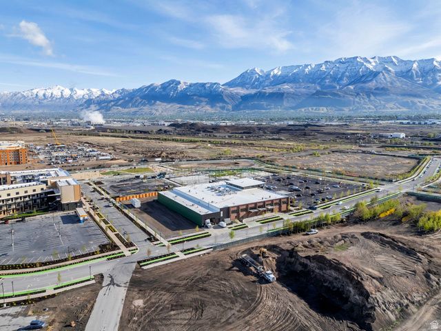199 W SILVER SPRINGS DR, Vineyard, UT 84059