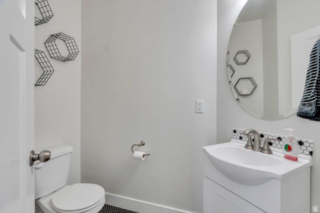 199 W SILVER SPRINGS DR, Vineyard, UT 84059