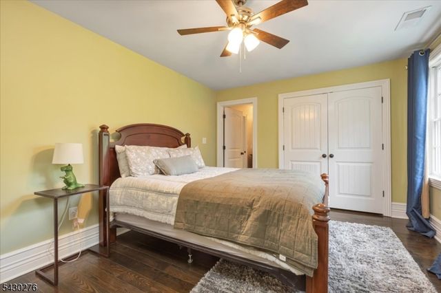 33 Still Hollow Rd, Tewksbury Twp., NJ 08833