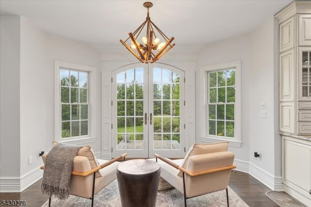 33 Still Hollow Rd, Tewksbury Twp., NJ 08833