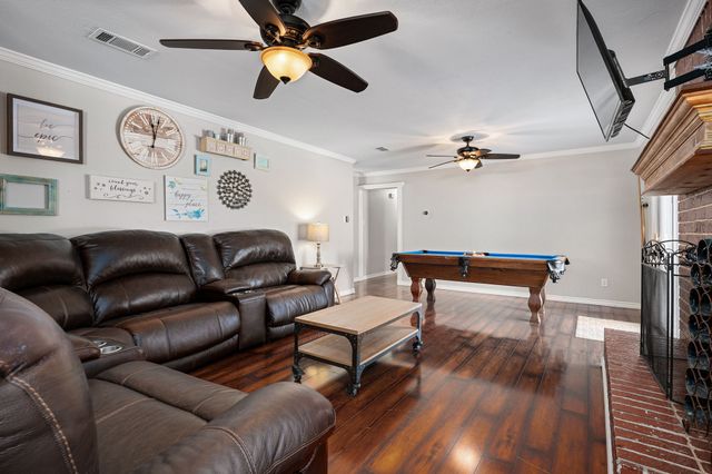 2422 Nottingham Place, Grand Prairie, TX 75050