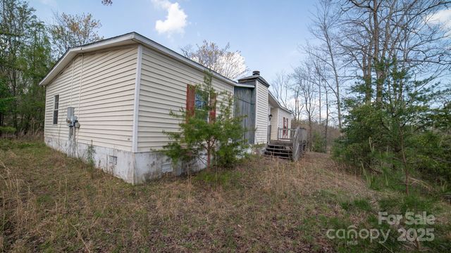 2258 Sweet Maple Place, Lenoir, NC 28645