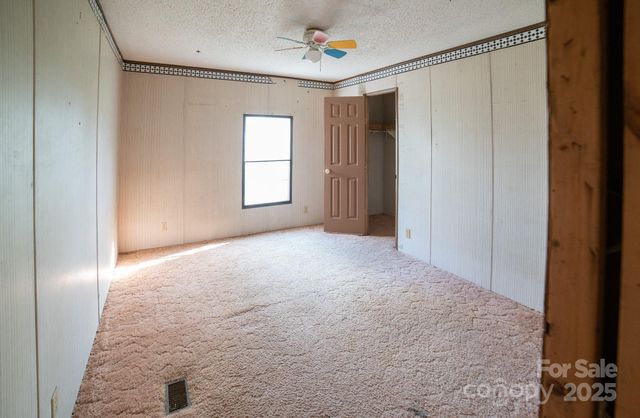 2258 Sweet Maple Place, Lenoir, NC 28645