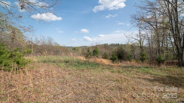 2258 Sweet Maple Place, Lenoir, NC 28645