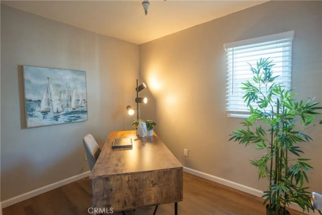 932 Walnut, Long Beach, CA 90813