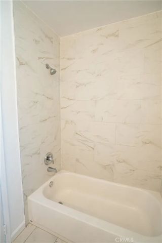932 Walnut, Long Beach, CA 90813
