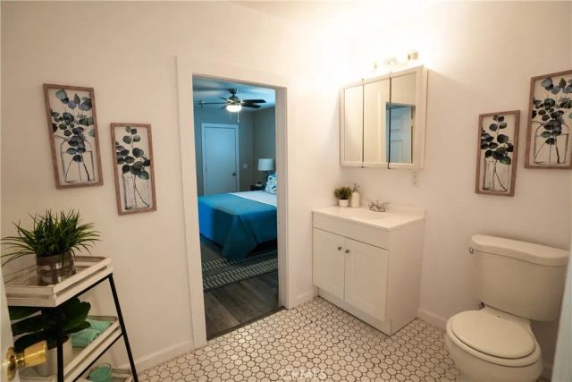 932 Walnut, Long Beach, CA 90813
