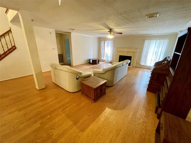 6735 Coral Ridge Road, Houston, TX 77069