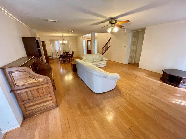 6735 Coral Ridge Road, Houston, TX 77069