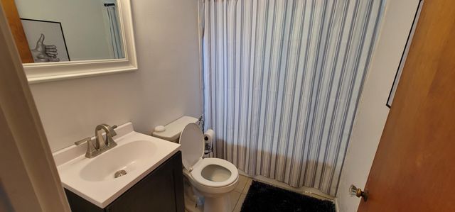 1727-1729 Sunnyside Drive, Kalamazoo, MI 49048