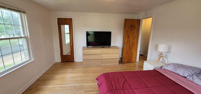 1727-1729 Sunnyside Drive, Kalamazoo, MI 49048