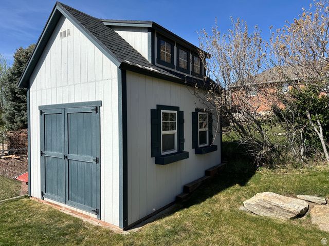 243 BALSAM DR, Centerville, UT 84014