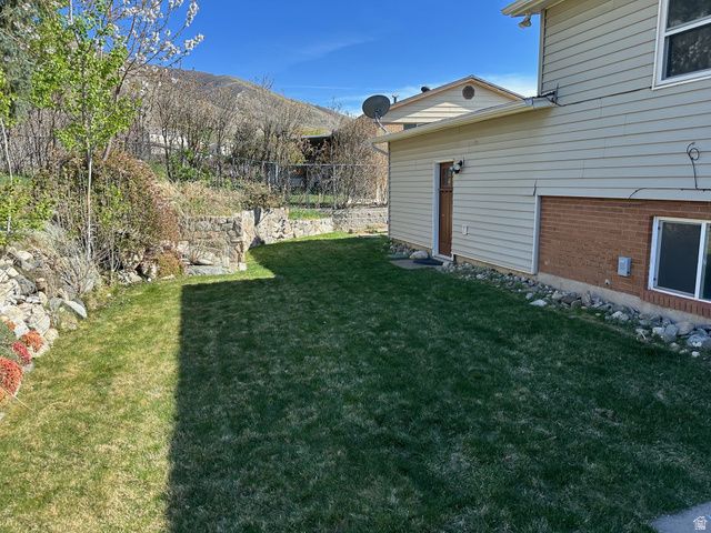 243 BALSAM DR, Centerville, UT 84014
