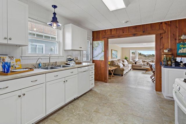 142 Silver Beach Avenue, North Falmouth, MA 02556