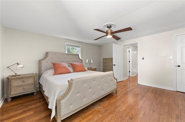 9025 Holly Street, Kansas City, MO 64114