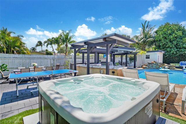 5500 FILLMORE ST, Hollywood, FL 33021