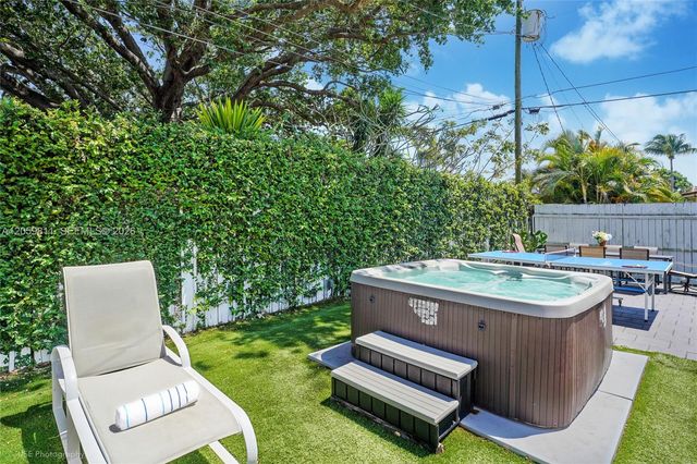 5500 FILLMORE ST, Hollywood, FL 33021