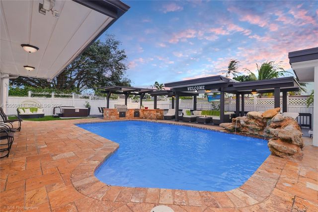 5500 FILLMORE ST, Hollywood, FL 33021