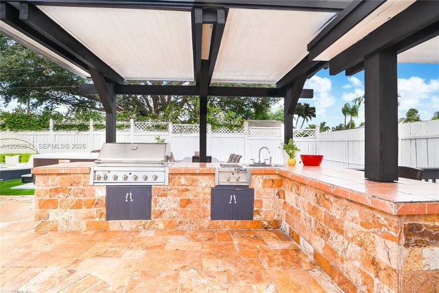 5500 FILLMORE ST, Hollywood, FL 33021
