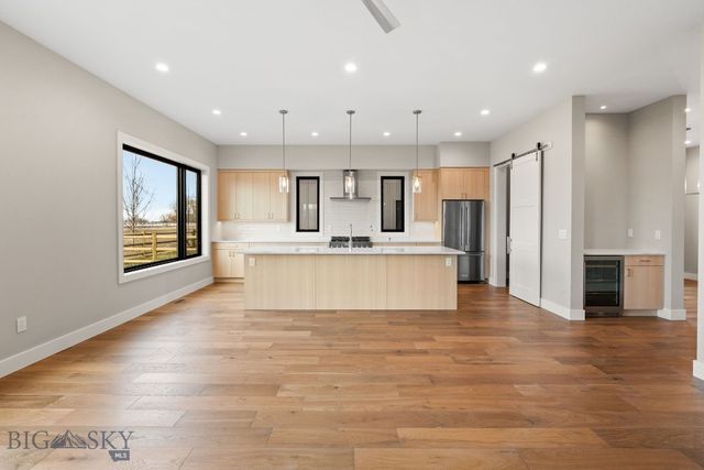 141 Creekbank Loop, Bozeman, MT 59718