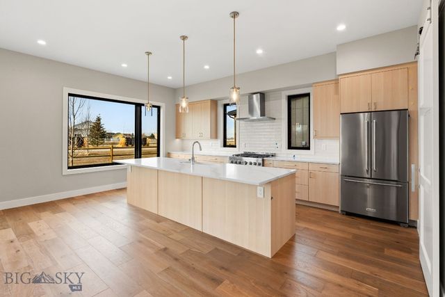 141 Creekbank Loop, Bozeman, MT 59718