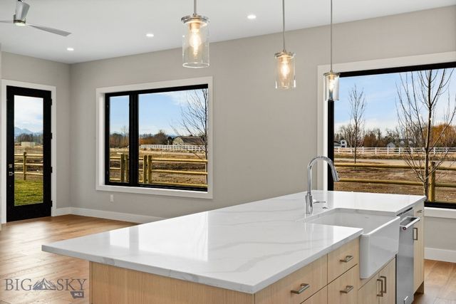 141 Creekbank Loop, Bozeman, MT 59718