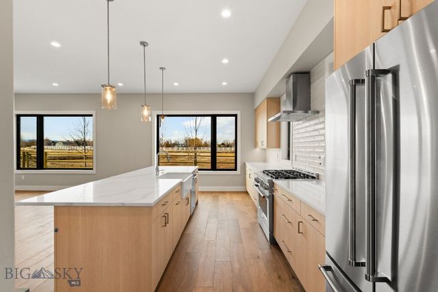 141 Creekbank Loop, Bozeman, MT 59718