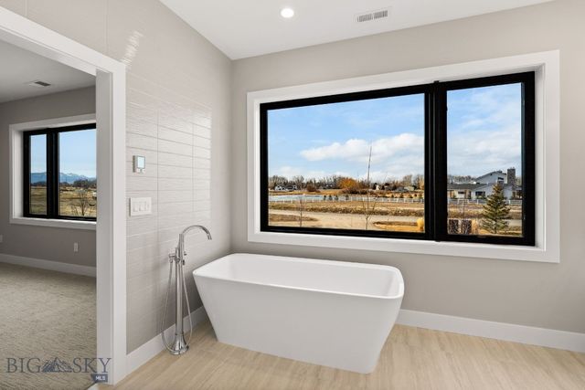 141 Creekbank Loop, Bozeman, MT 59718