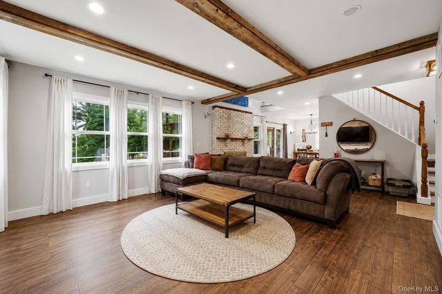 5 Tryon Circle, Cortlandt Manor, NY 10567