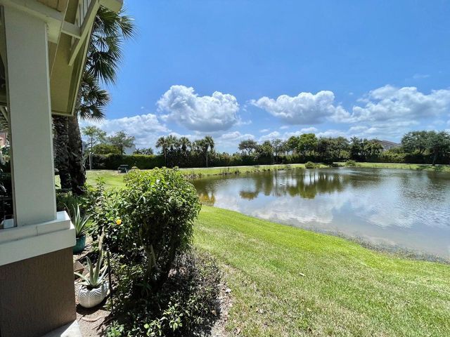 477 Pacific Grove Drive 2, West Palm Beach, FL 33401