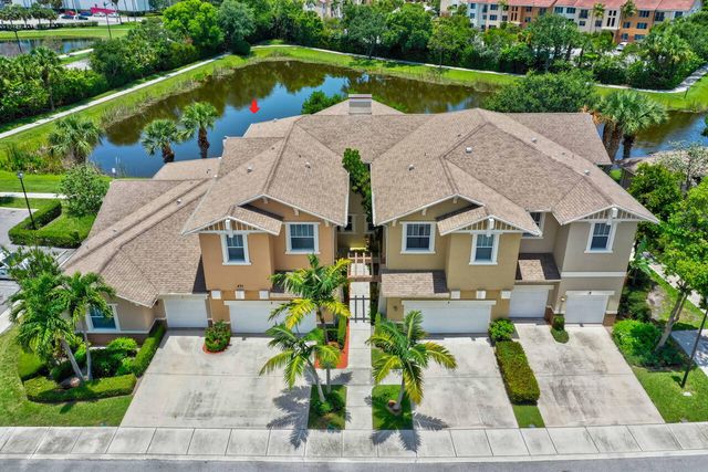 477 Pacific Grove Drive 2, West Palm Beach, FL 33401