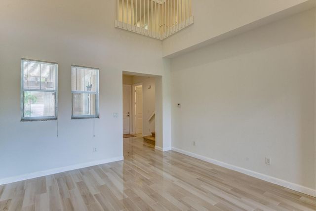 477 Pacific Grove Drive 2, West Palm Beach, FL 33401