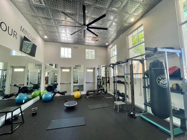 477 Pacific Grove Drive 2, West Palm Beach, FL 33401