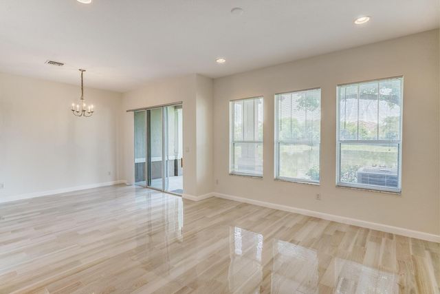 477 Pacific Grove Drive 2, West Palm Beach, FL 33401