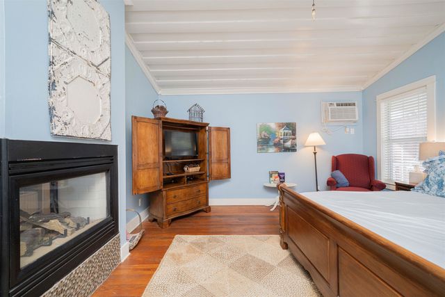 408 Houston St, Jefferson, TX 75657