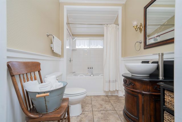 408 Houston St, Jefferson, TX 75657